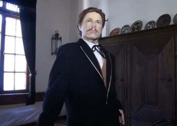 Уникална восъчна фигура на Левски в Карлово