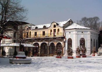 Мащабен ремонт прави от гимназия дом на духа и просветата