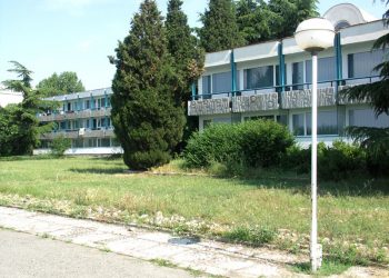 Организират пролетно почистване на спортната база в Несебър