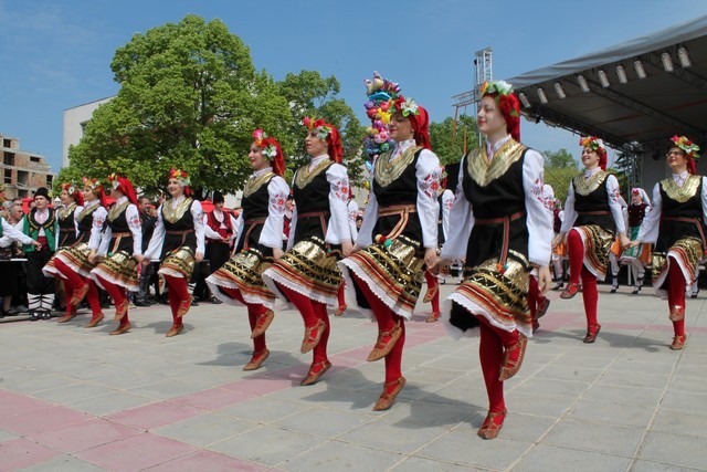 Перник събира над 1000 участника на събор през уикенда