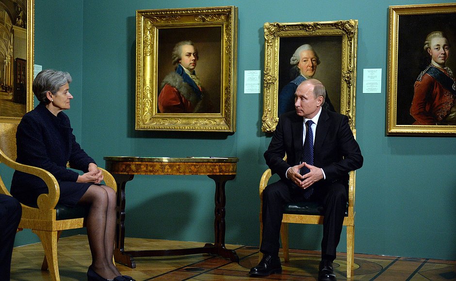 Бокова благодари на Путин за Палмира
