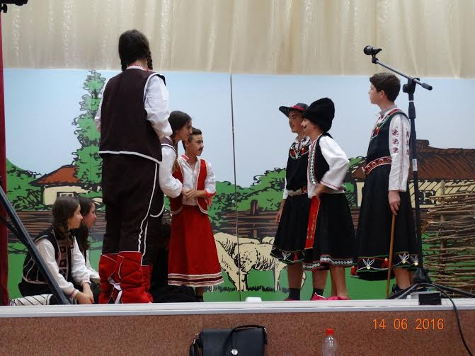 „Женско царство“ постави точка на учебната година в Долна Студена