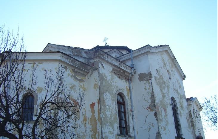 Ремонтират 6 черкви в Кюстендилско