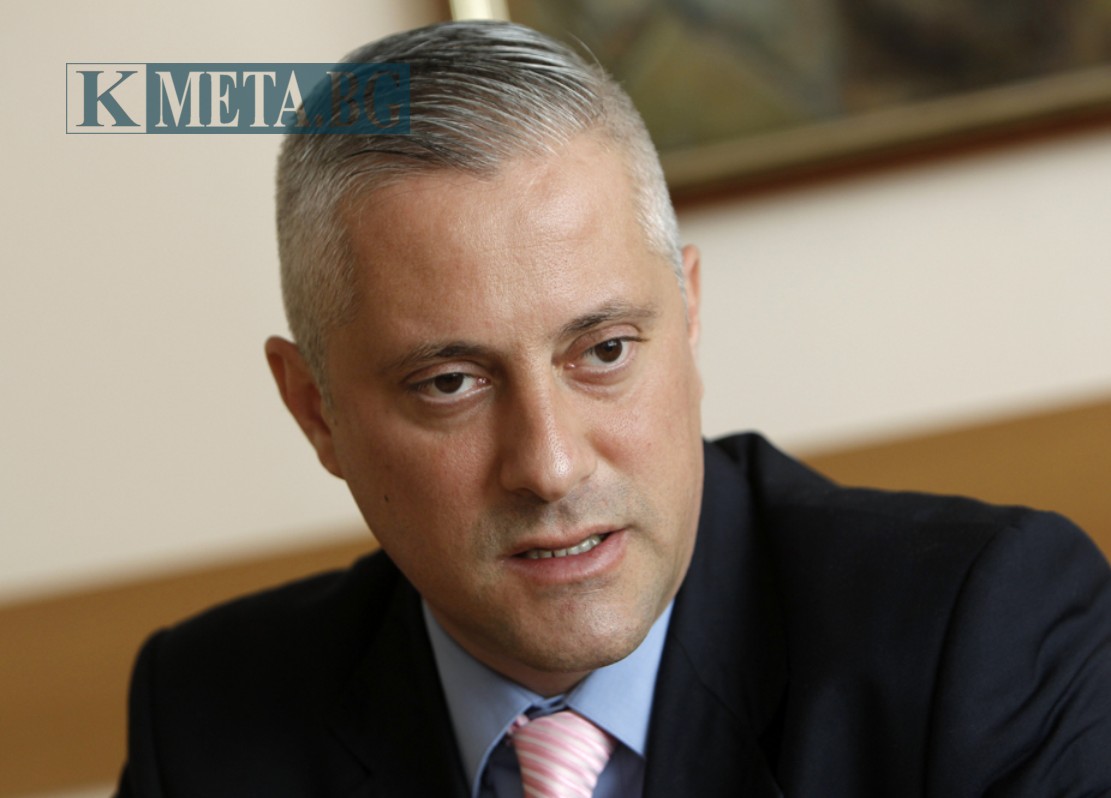 Кметът на Бургас венча министъра на икономиката