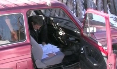 Кмет на родопско село работи в колата си (ВИДЕО) 1 2e0aed68 d86c e88b
