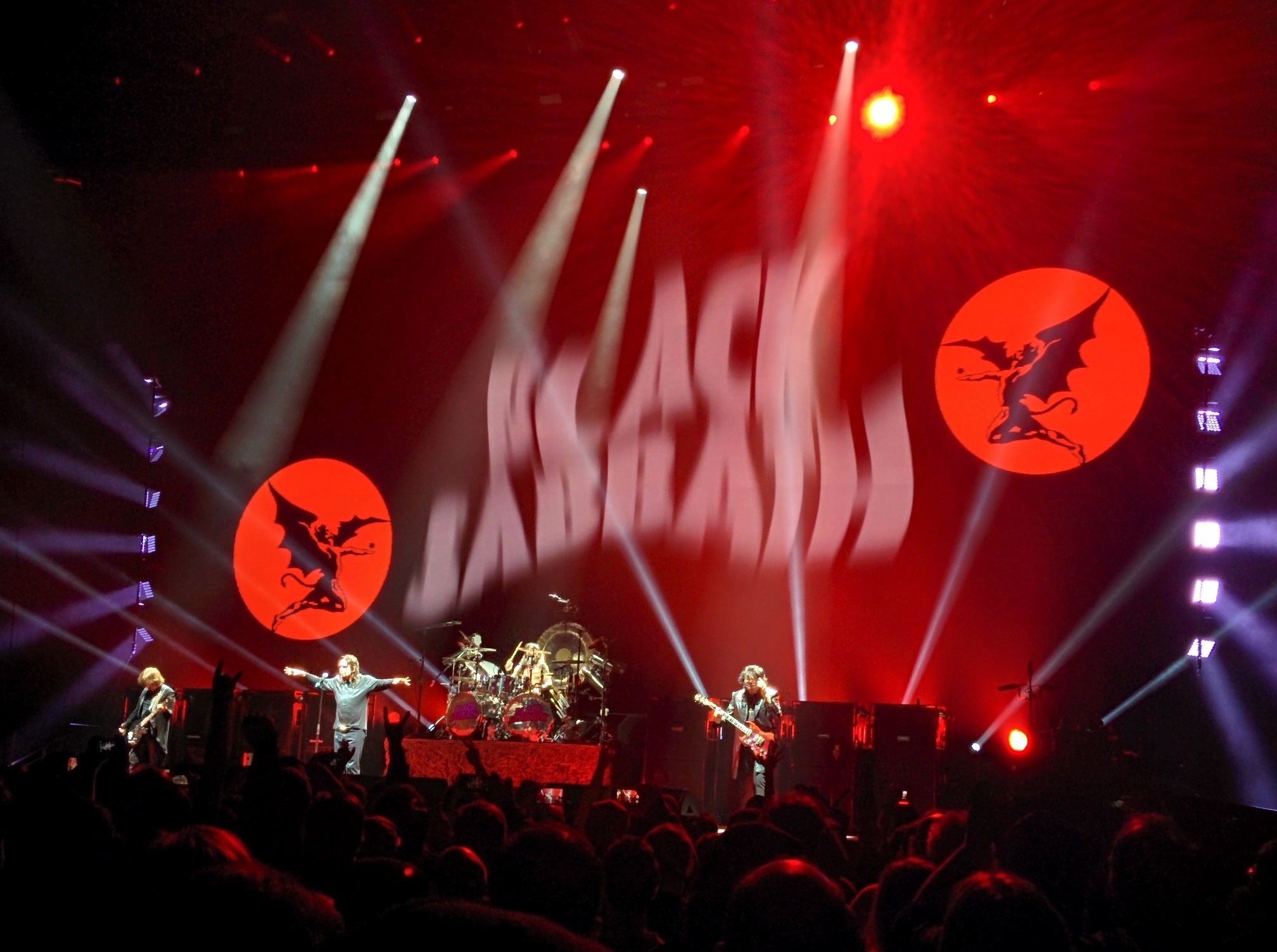 Канят Black Sabbath, AC/DC, Iron Maiden и Адел на Spirit of Burgas