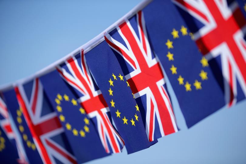 Brexit ще отнеме най-малко 2 г. 9 Brexit ще отнеме най-малко 2 г.