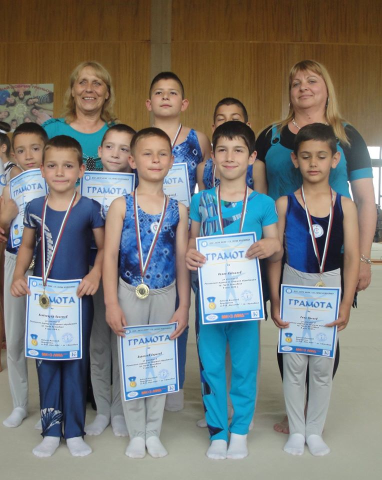 Шампионска титла за акробати от Търговище (СНИМКИ) 12 Шампионска титла за акробати от Търговище (СНИМКИ)