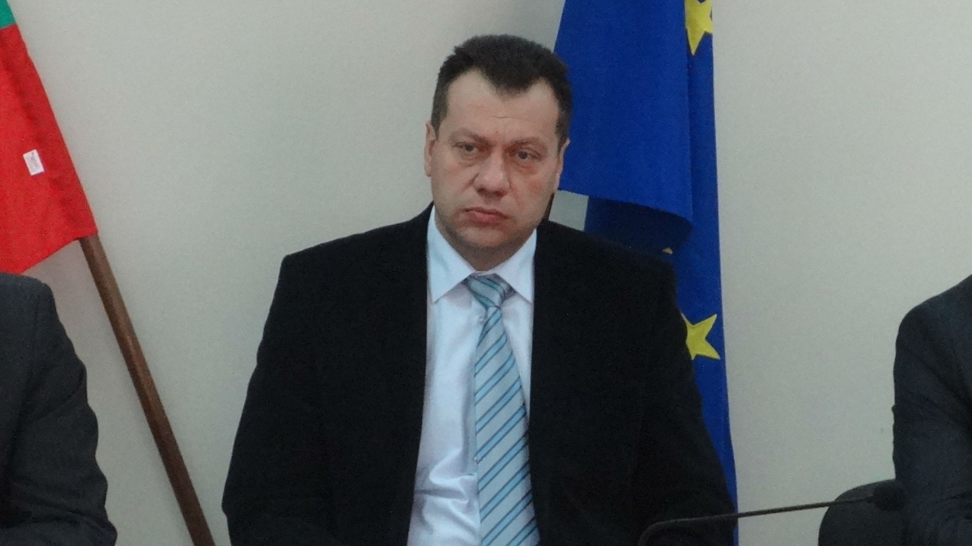 Областният управител на Благоевград уволни юристка за проспано дело