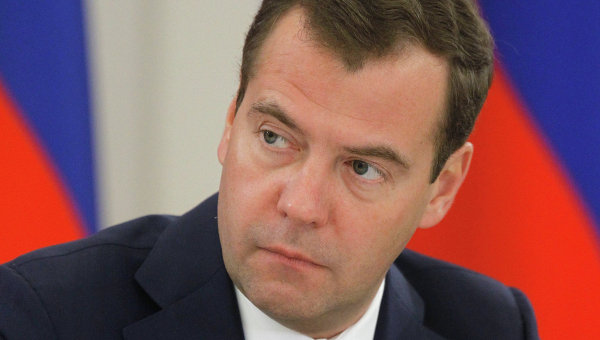 Дмитрий Медведев: Зад катастрофата на А321 може да стои терористичен акт
