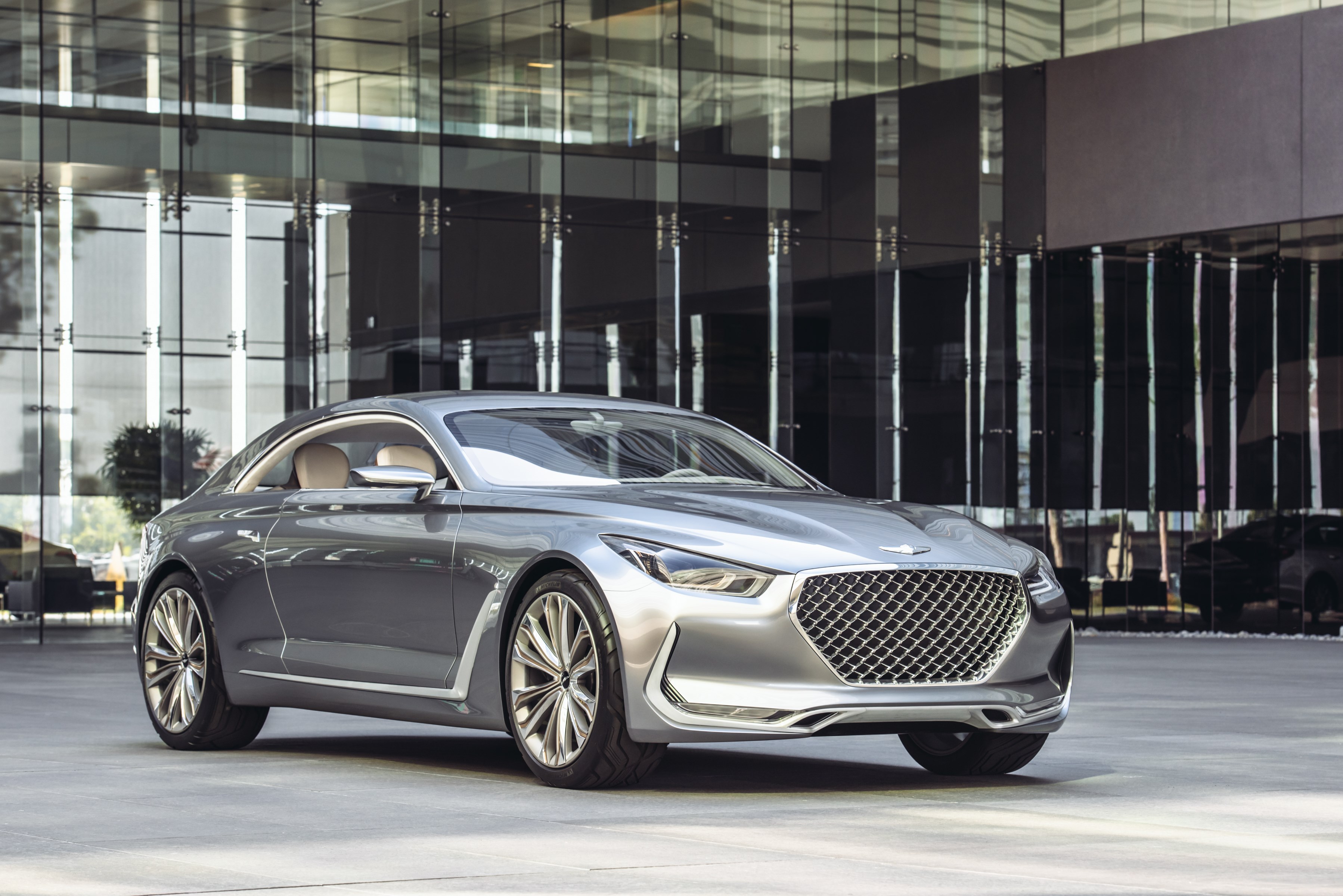 28 световни марки на изложението GRAND AUTO 2015 във Варна 9 28 световни марки на изложението GRAND AUTO 2015 във Варна