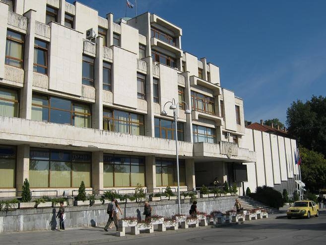 Велико Търново посреща децата в ремонтирани забавачки и училища