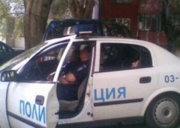 Съдят варненеца, снимал спящите полицаи