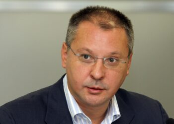 Станишев скочи на ГЕРБ
