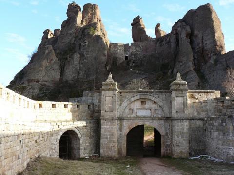 Болницата в Белоградчик остава