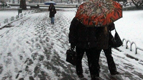 Кметове дебнат снегорини