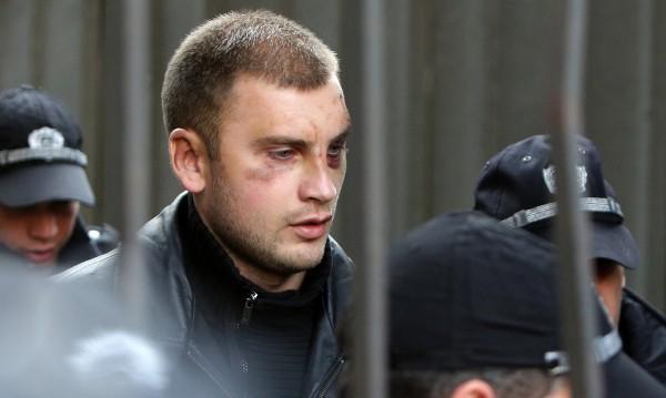 Правят експертиза на нападателя на Доган