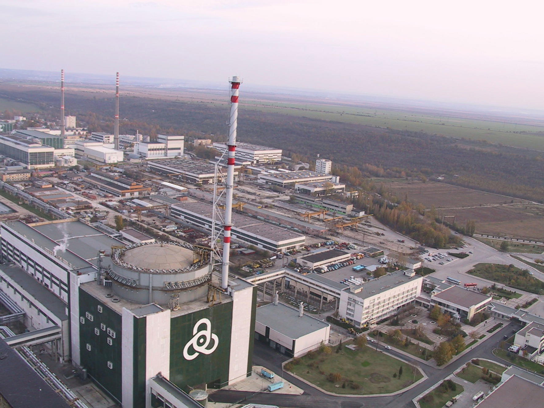София уведоми Брюксел за VII блок на АЕЦ “Козлодуй”