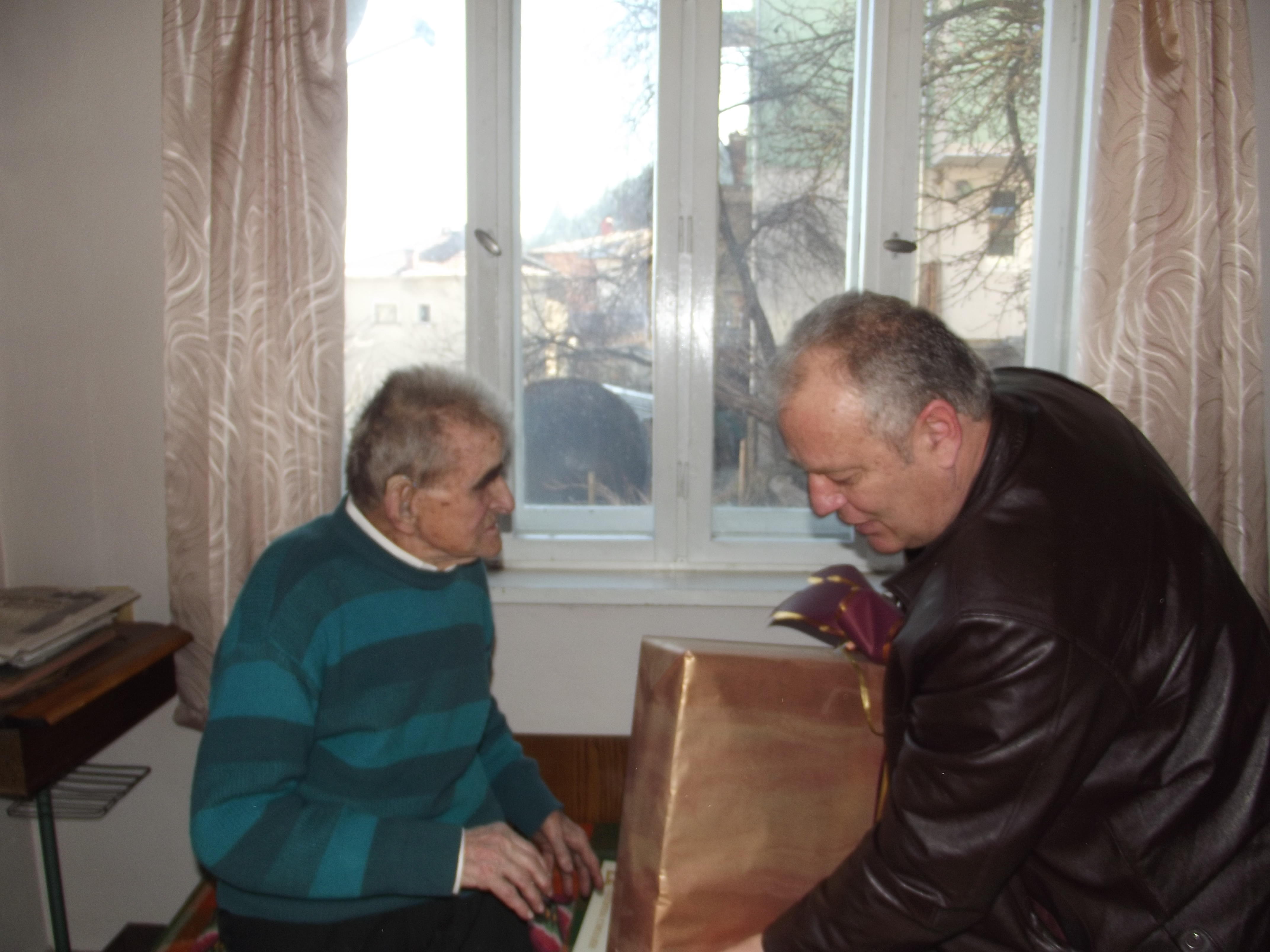 Родопчанин стана на век с труд и диета