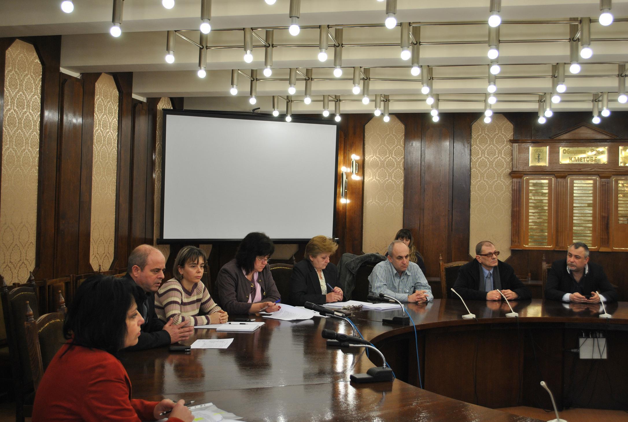 Русе прибира половината от болничните наеми