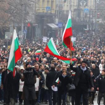 Варненци пак на протест