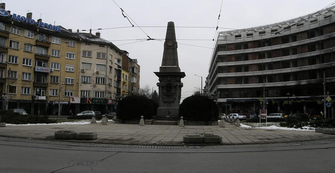 Полицията пази яко властта