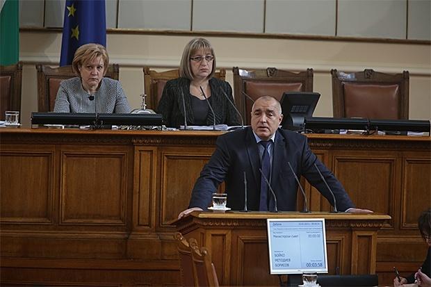 Показаха оставката на кабинета по германската ТВ