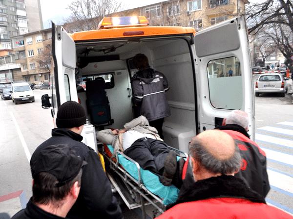 Цар Киро припадна пред съда в Асеновград 9 Цар Киро припадна пред съда в Асеновград