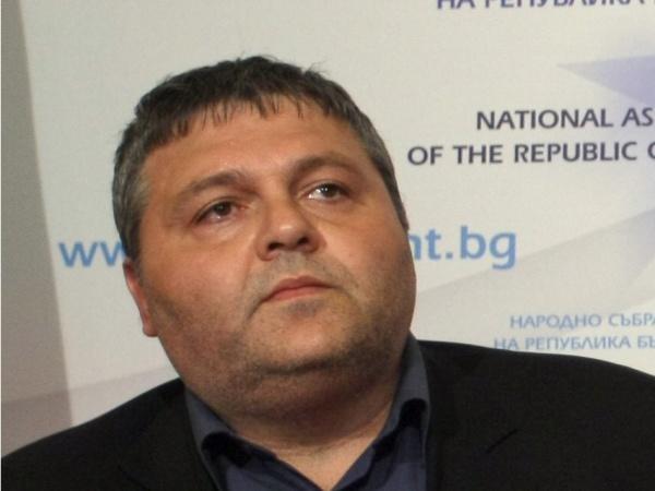 Гумнеров: Трябва да бъде свикано Велико Народно Събрание 9 Гумнеров: Трябва да бъде свикано Велико Народно Събрание