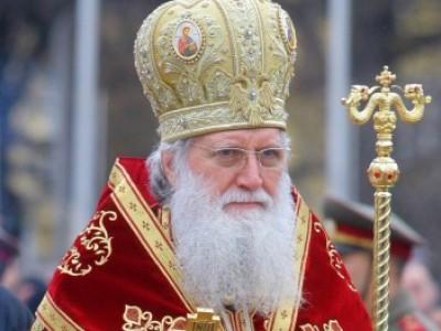 Неофит служи първата си литургия като патриарх