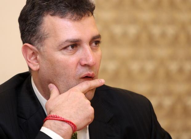 Шефът на АЕЦ: По-евтиният ток решава проблема временно