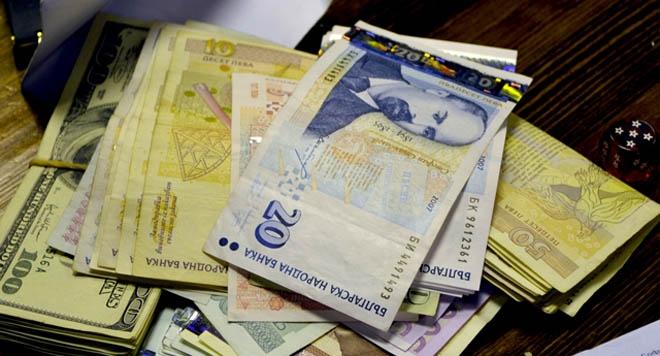 Арестувана данъчна със 7 млн. лева от тотото