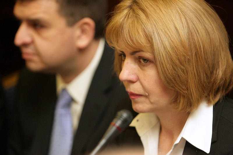 Фандъкова: Кметовете да не влизат в партийни листи