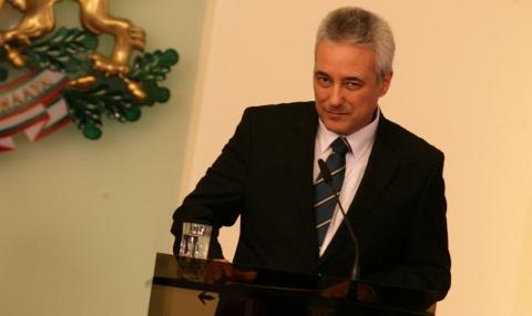 Райков търси пари за укрепване на свлачища