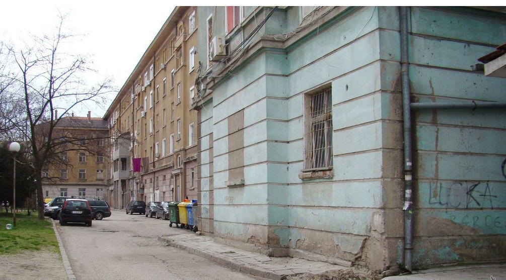 Димитровград кърпи дупките с 300 хил. лева