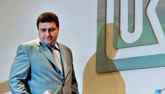 Митниците отнеха лиценза на “Лукойл” за данъчен склад