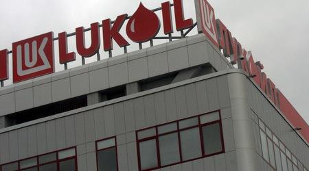 “Лукойл” пита кои са посредниците на Марешки