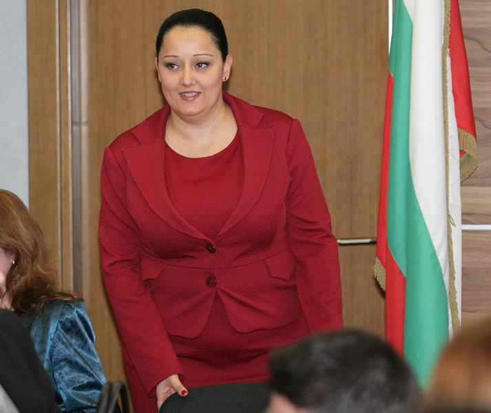 Лиляна Павлова: Омаскаряването ни цели да не продължим напред 1 52a167c77e8b3