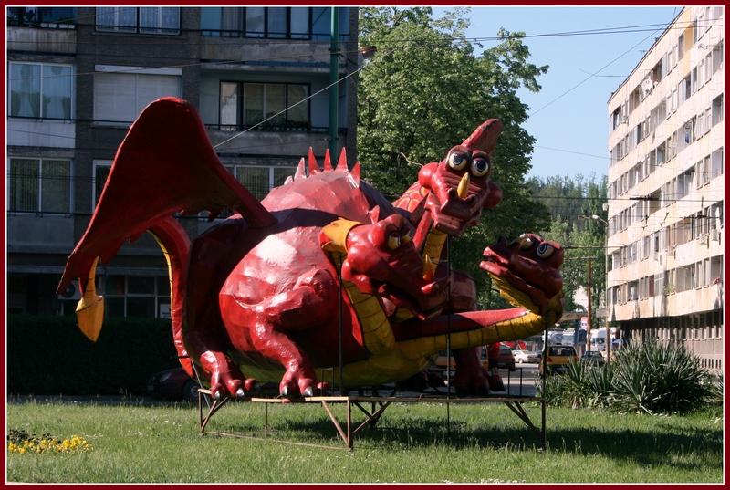 Карнавални фигури из Габрово 9 Карнавални фигури из Габрово