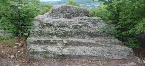 Уникален слънчев часовник откриха край Минерални бани