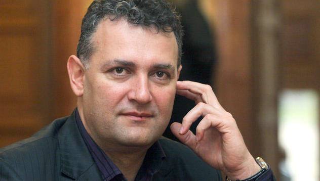 Валентин Николов: Някой води НЕК към фалит, за да го изкупи