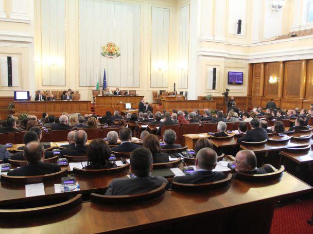 Новите депутати ще се виждат с избирателите си два пъти месечно 1 52a18352245c2
