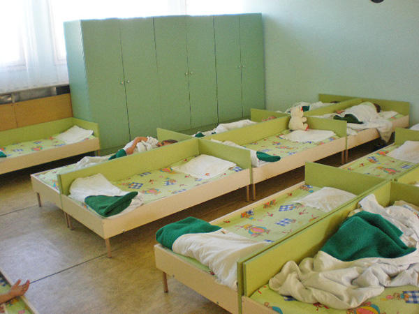 Само за час 408 малчугани са регистрирани за градина в Русе