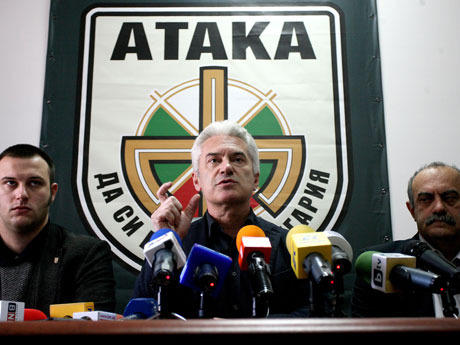 “Атака” – Троян оттегля доверието си от Сидеров