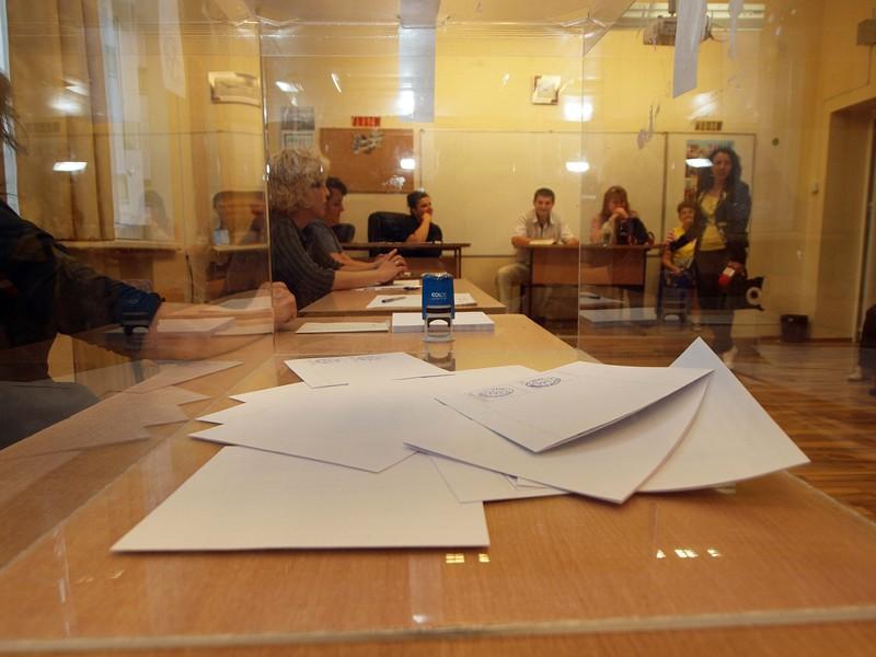 ГЕРБ подаде жалба за купуване на гласове във Варна 9 ГЕРБ подаде жалба за купуване на гласове във Варна