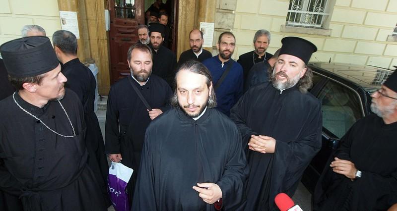 Свещеници гонят митрополит Калиник от Варненската епархия