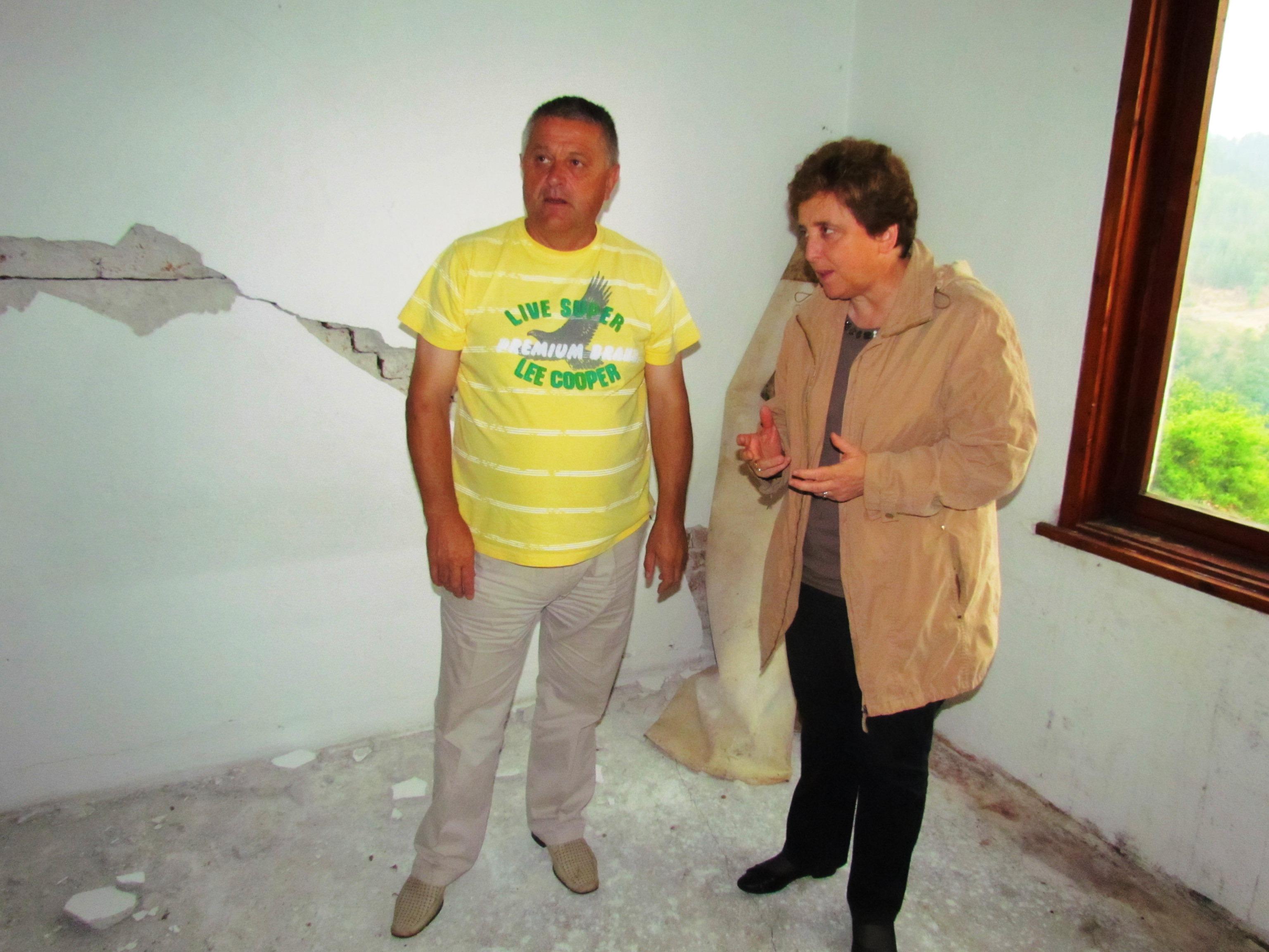 Укрепват свлачището в Тънка бара