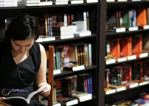 Сканират ценни книги от библиотеки във Враца и Крайова 1 52a57042329fa