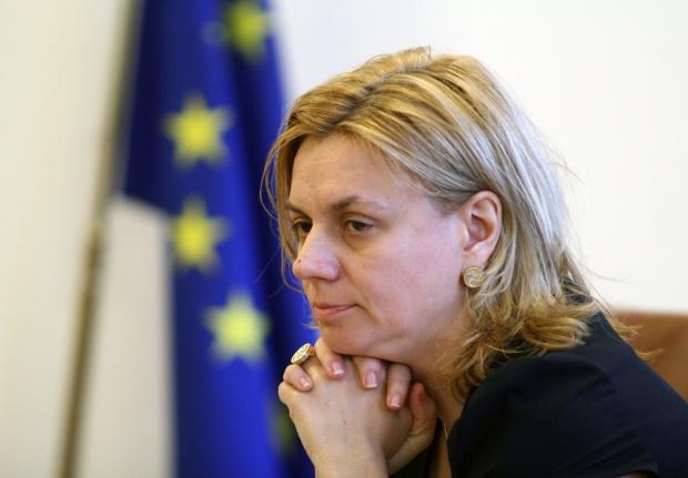 Терзиева: Над 1/3 от пътищата на България са занемарени
