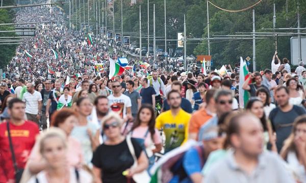 Българите раздвоени в мнението си за протестите